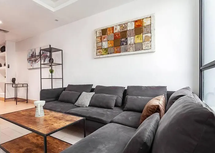 2Bedroom Suite 7 With Shelter